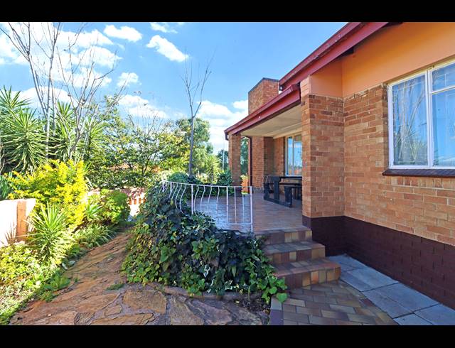 4 BEDROOM HOUSE FOR SALE IN BOSMONT